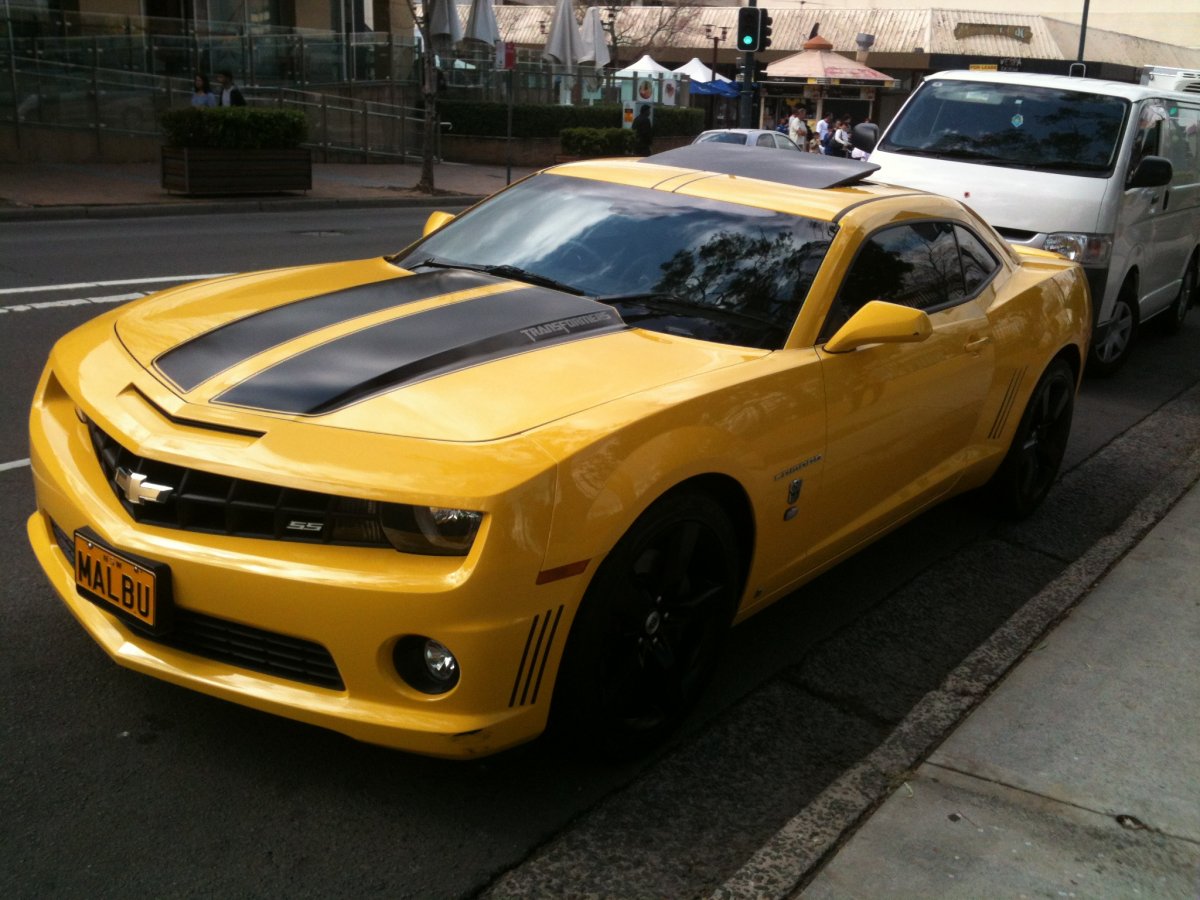 Шевроле Камаро СС Бамблби