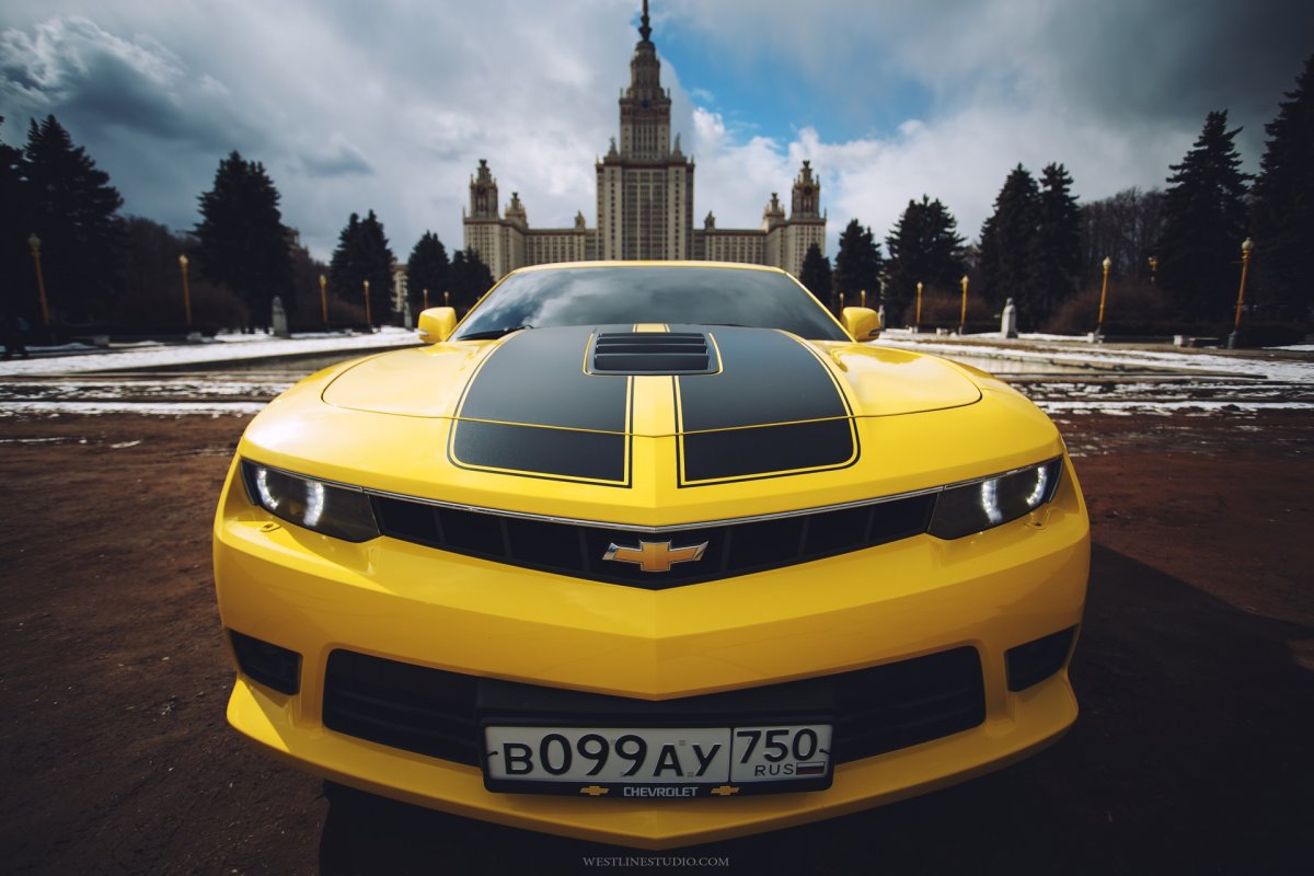 Chevrolet Camaro 2 Бамблби
