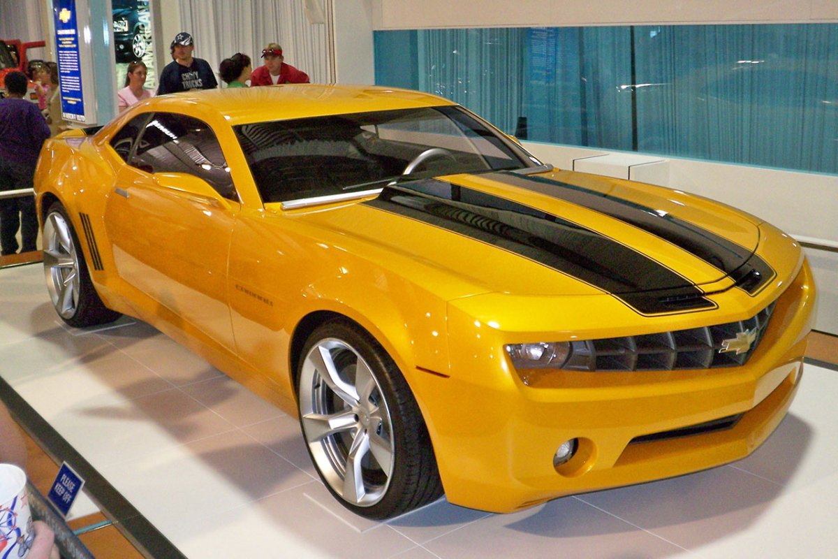 Chevrolet Camaro Бамблби