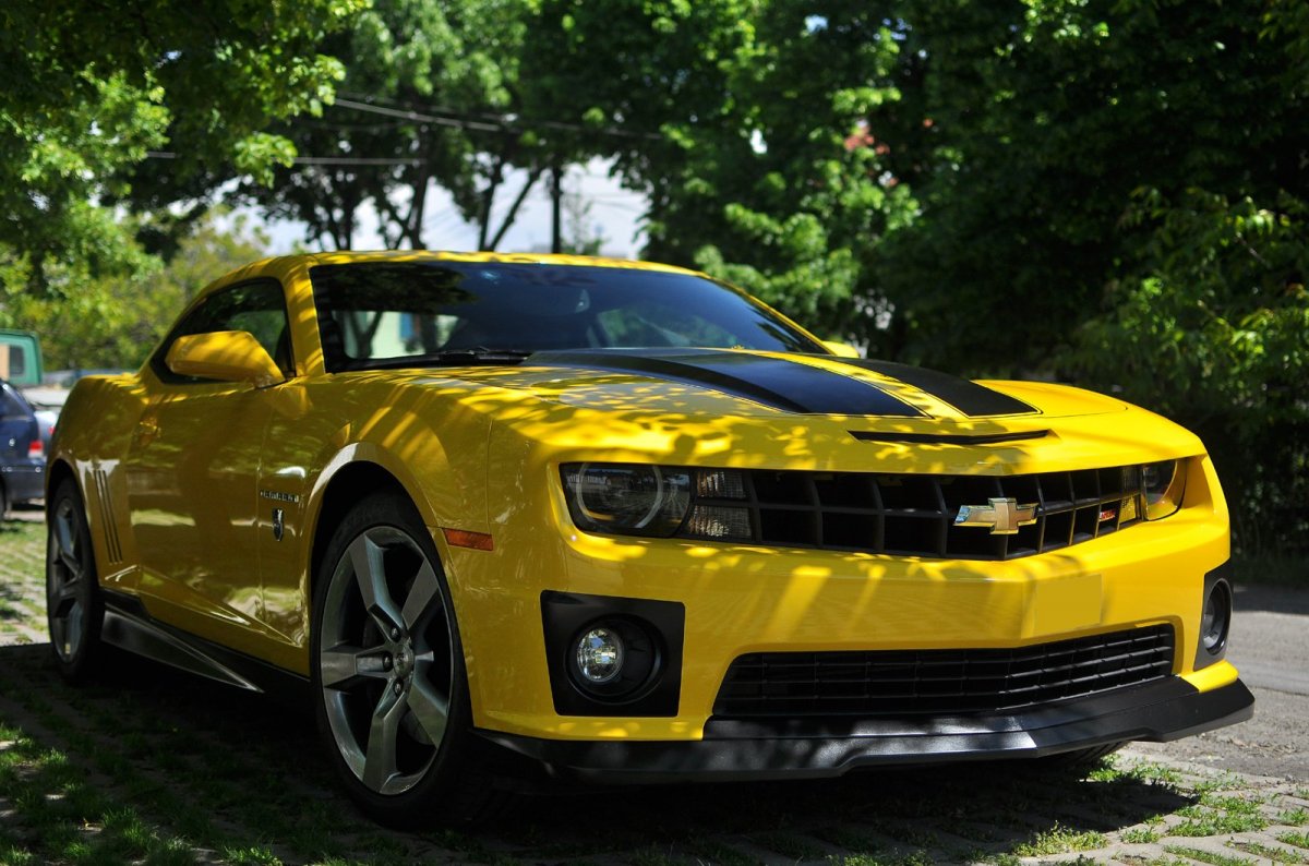Chevrolet Camaro Бамблби