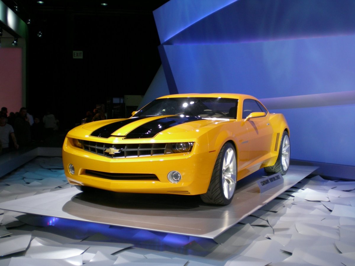 Шевроле Камаро Бамблби