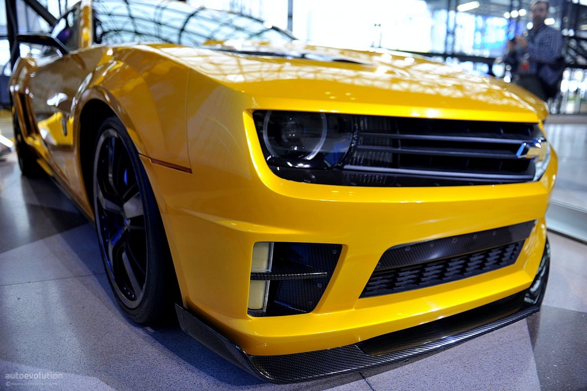 Шевроле Камаро 2011 Бамблби