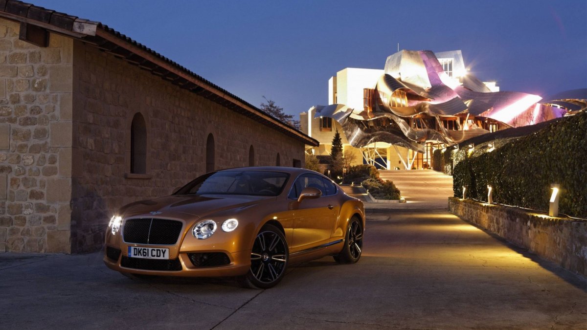 Бентли Континенталь черный матовый