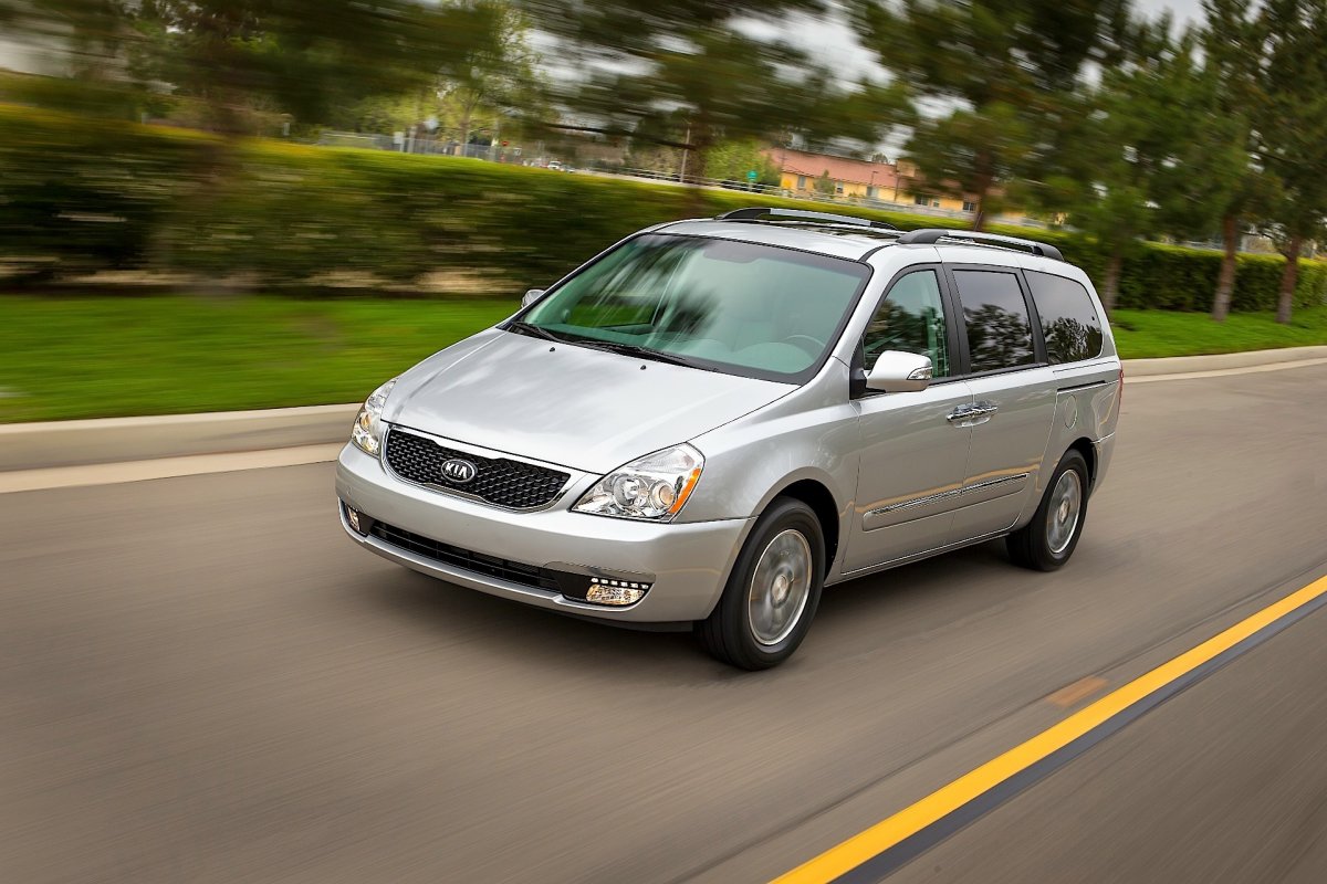 Kia Carnival Sedona