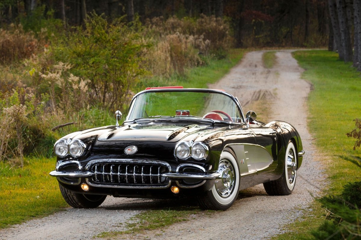 Chevrolet Corvette c1 черный