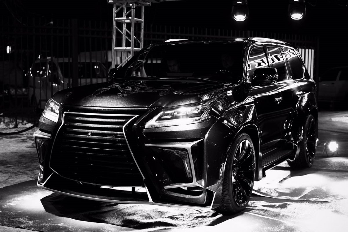 Lexus LX 570 2016 Verge