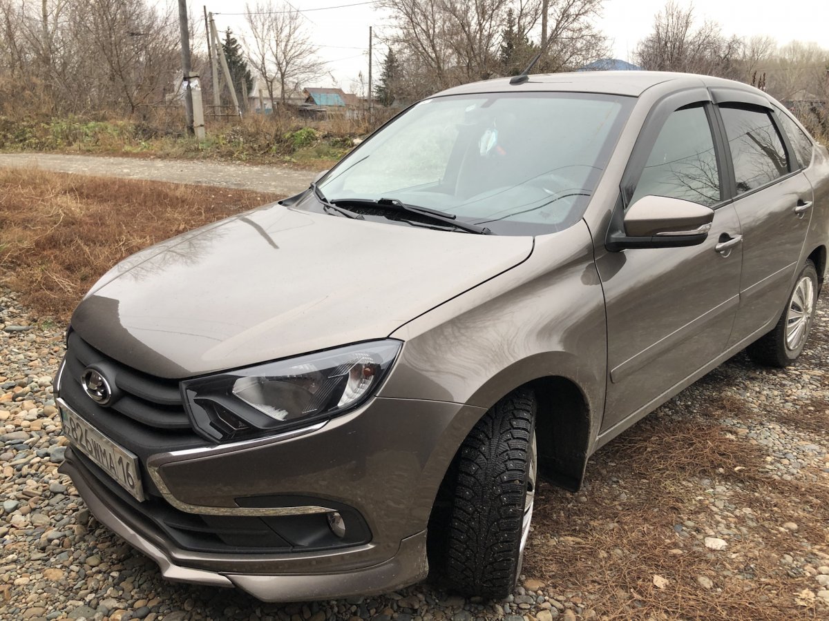 Лада Гранта лифтбек 2020 кориандр