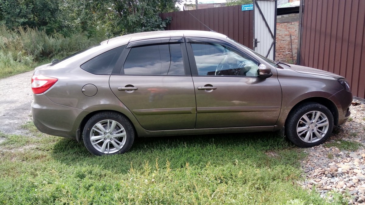 Lada Granta FL лифтбек кориандр
