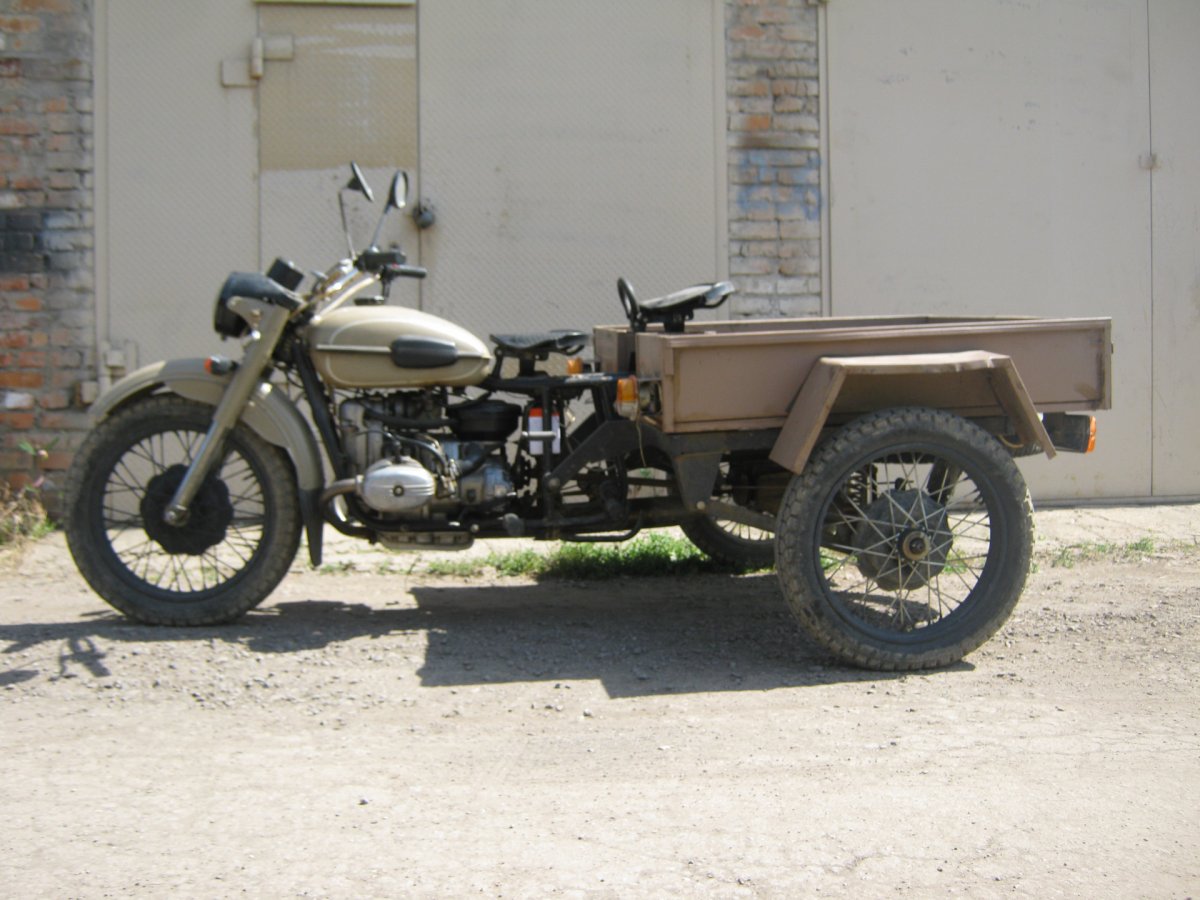 Мотоцикл Урал 3х колесный