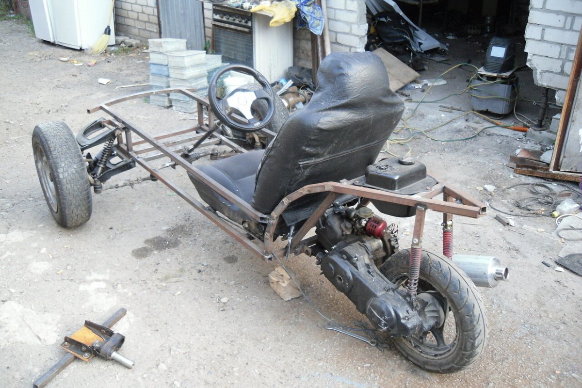 Трёхколёсный мотоцикл Triketec