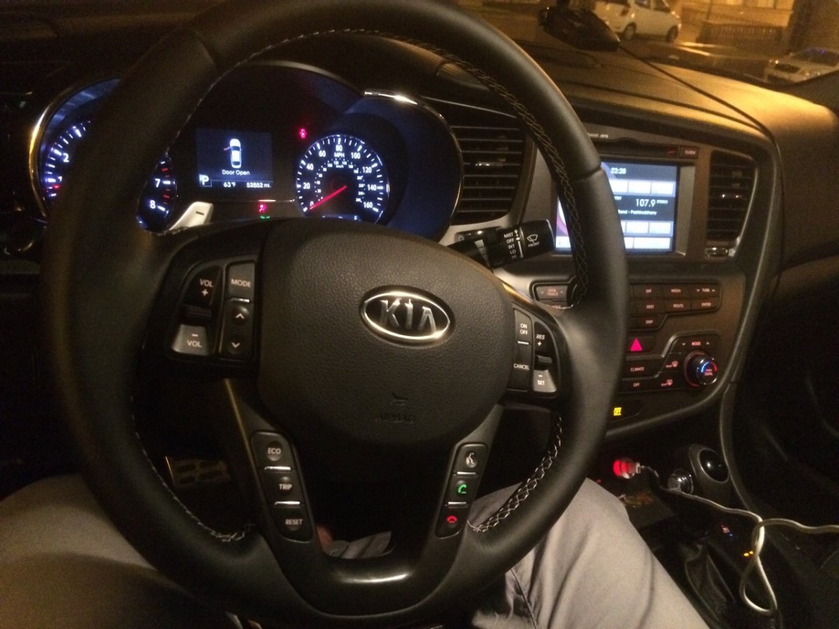 Kia Оптима 2011 руль