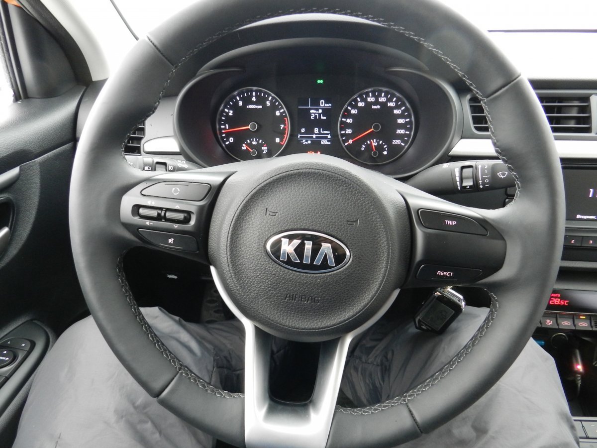 Руль Kia Cerato 4