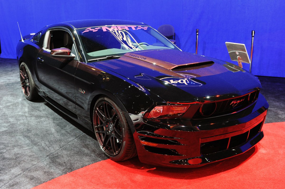 Ford Mustang 2011 Custom