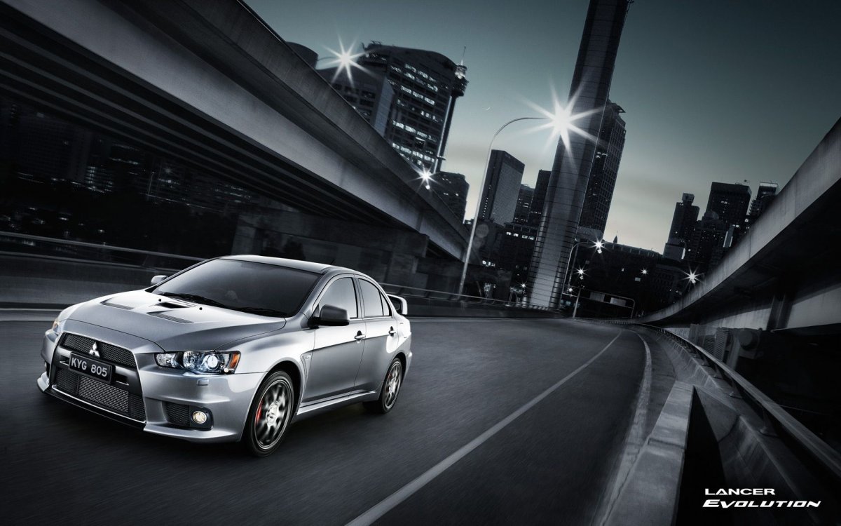 Mitsubishi Lancer x Evolution Silver