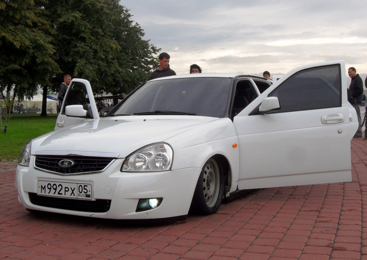 Затюненая Лада Приора