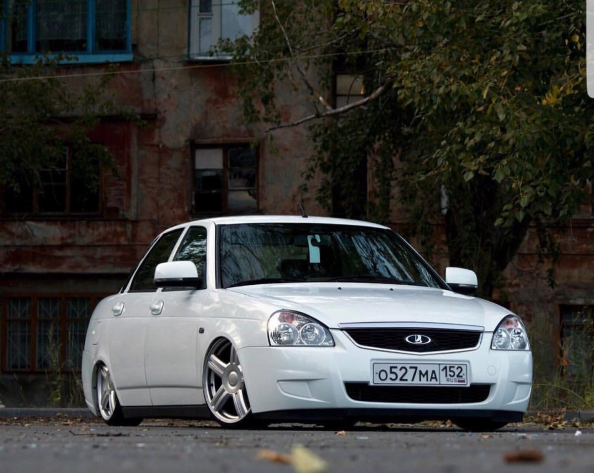 Затюниная Лада Приора