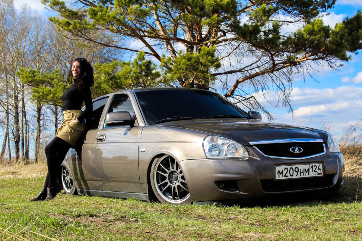 Лада Приора заниженная