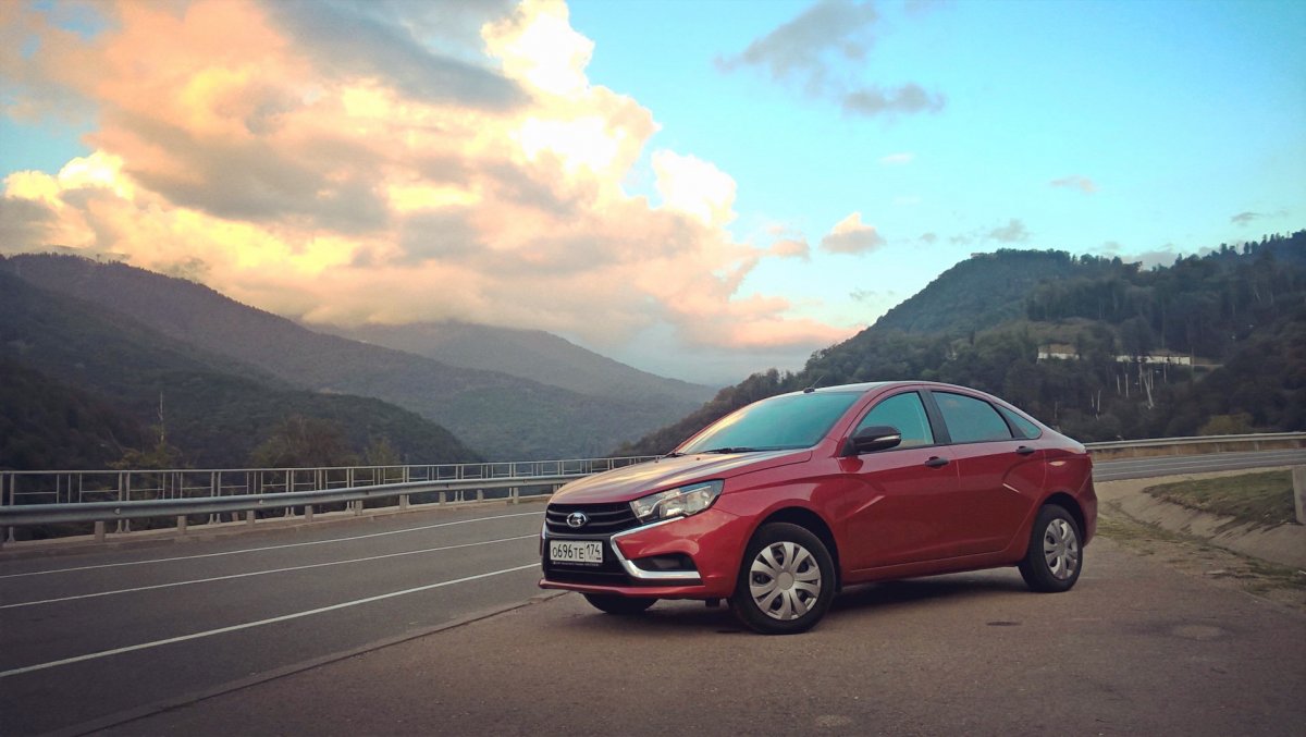 Lada Vesta Red
