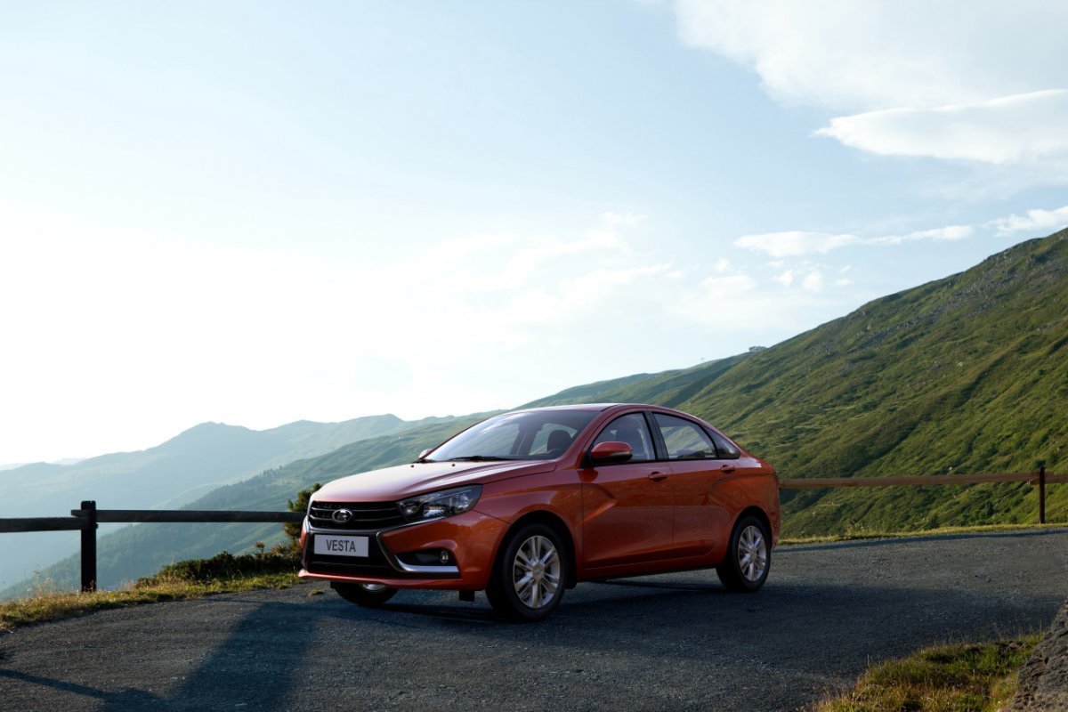 Лада Веста 2015