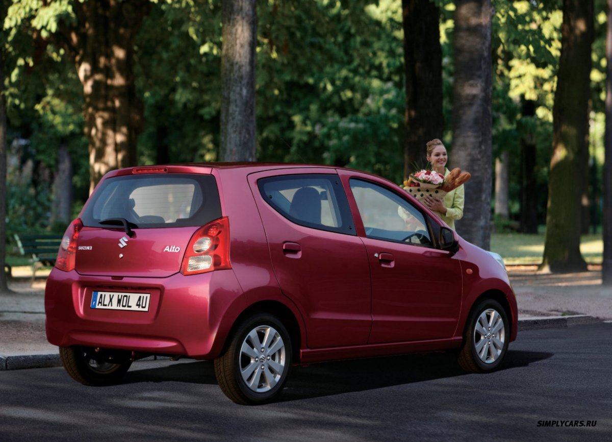 Хэтчбек Судзуки Альто