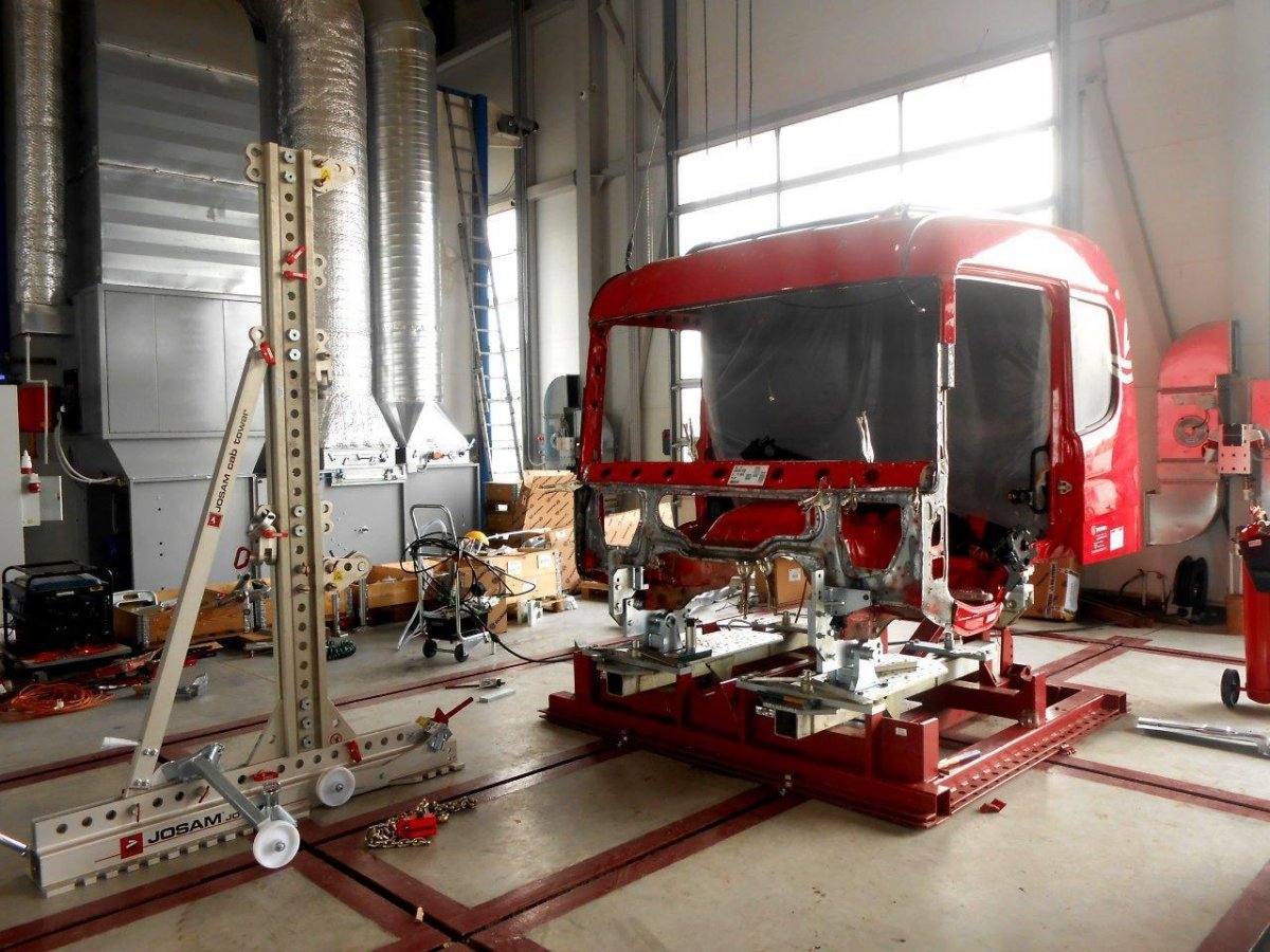 Стапель для кабин грузовых автомобилей