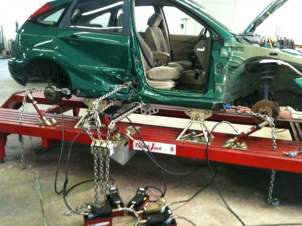 Кузовной стапель е201