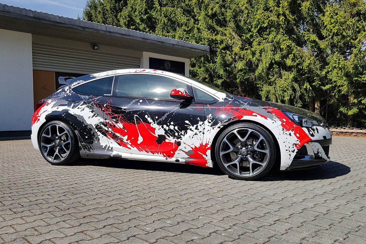 Опель Астра GTC винил