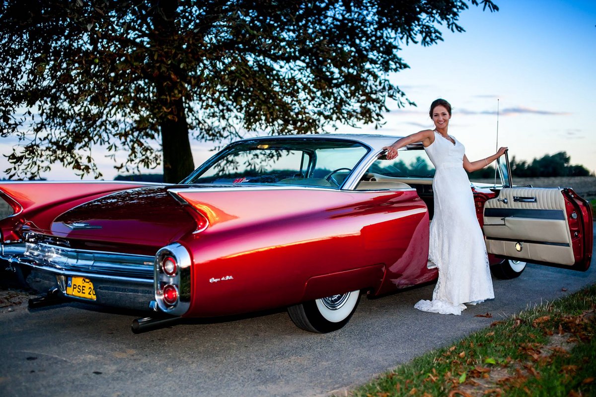 Ретро автомобиль на свадьбу