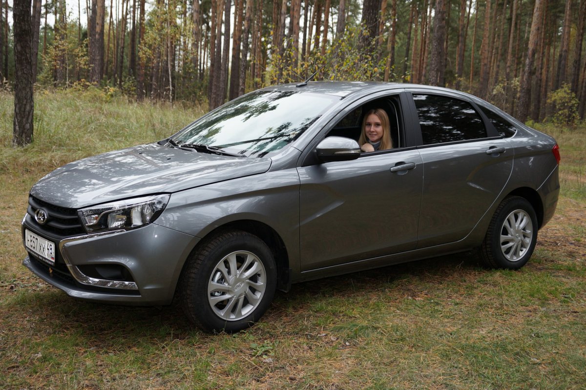 Lada Vesta Плутон