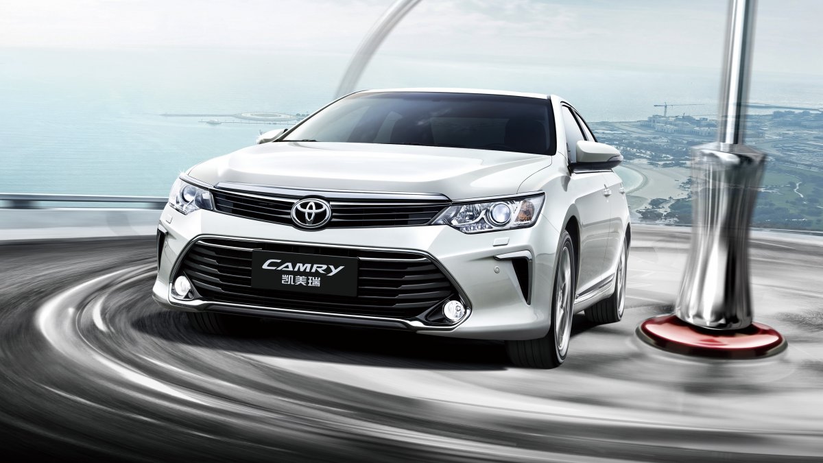 Значок Тойота Кроун 2007