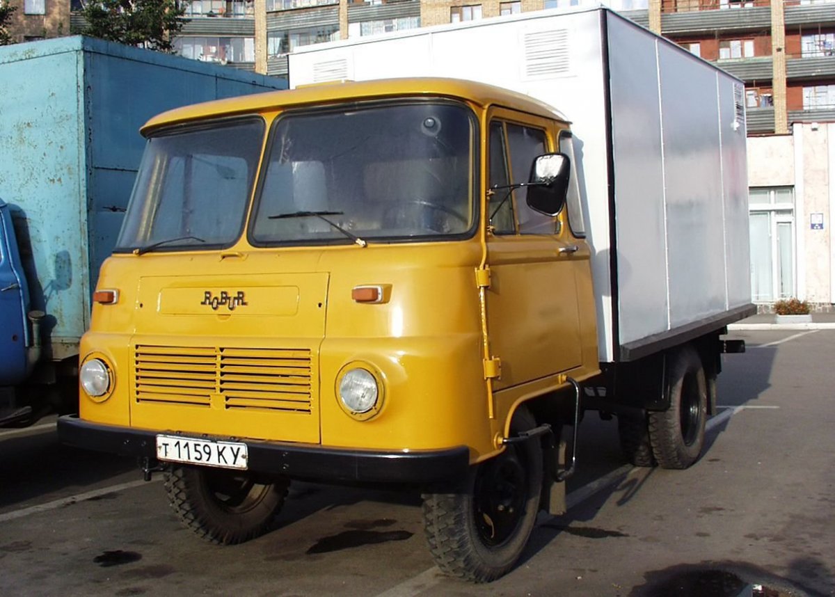 Грузовик ИФА Робур