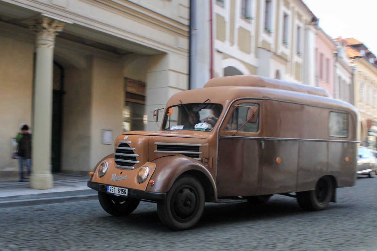 Робур кабина