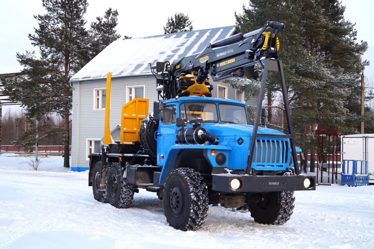 Урал 43204 лесовоз