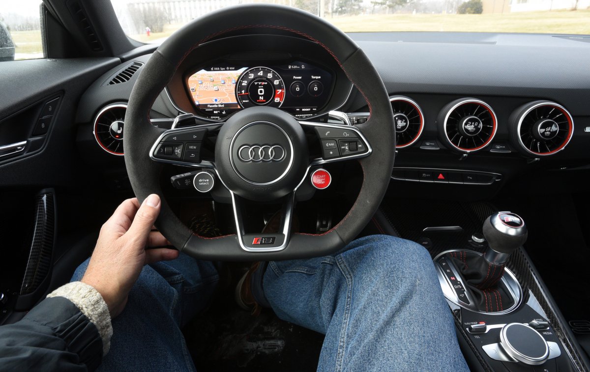 Руль Audi TTS