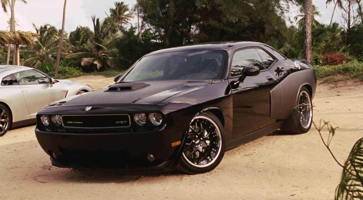 Додж Челленджер Даминика Торрето