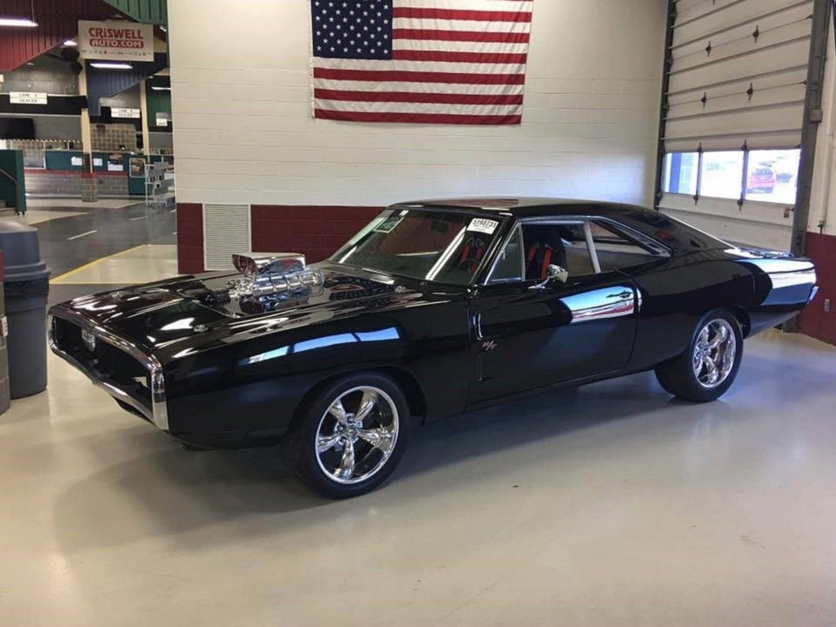 Додж Чарджер Форсаж