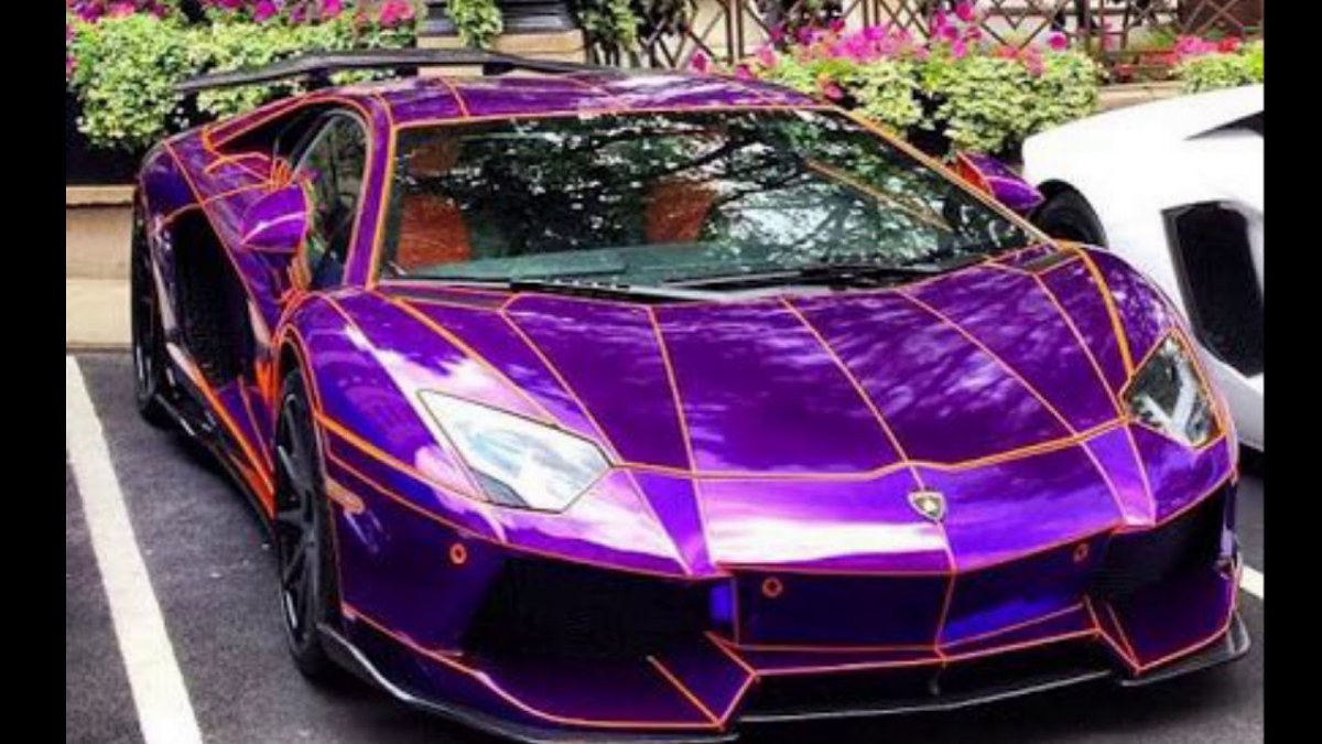 Ламборджини авентадор