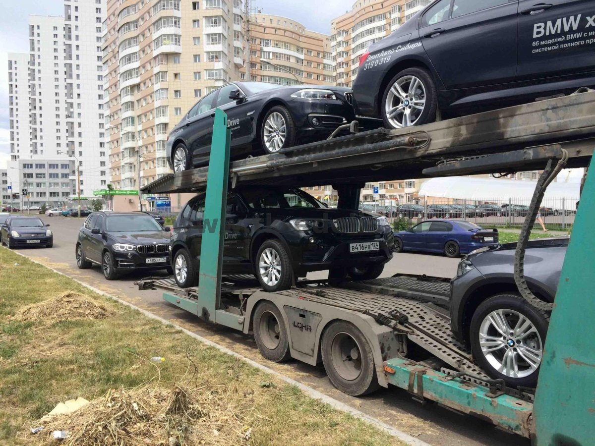 Перевозка автомобиля в фуре
