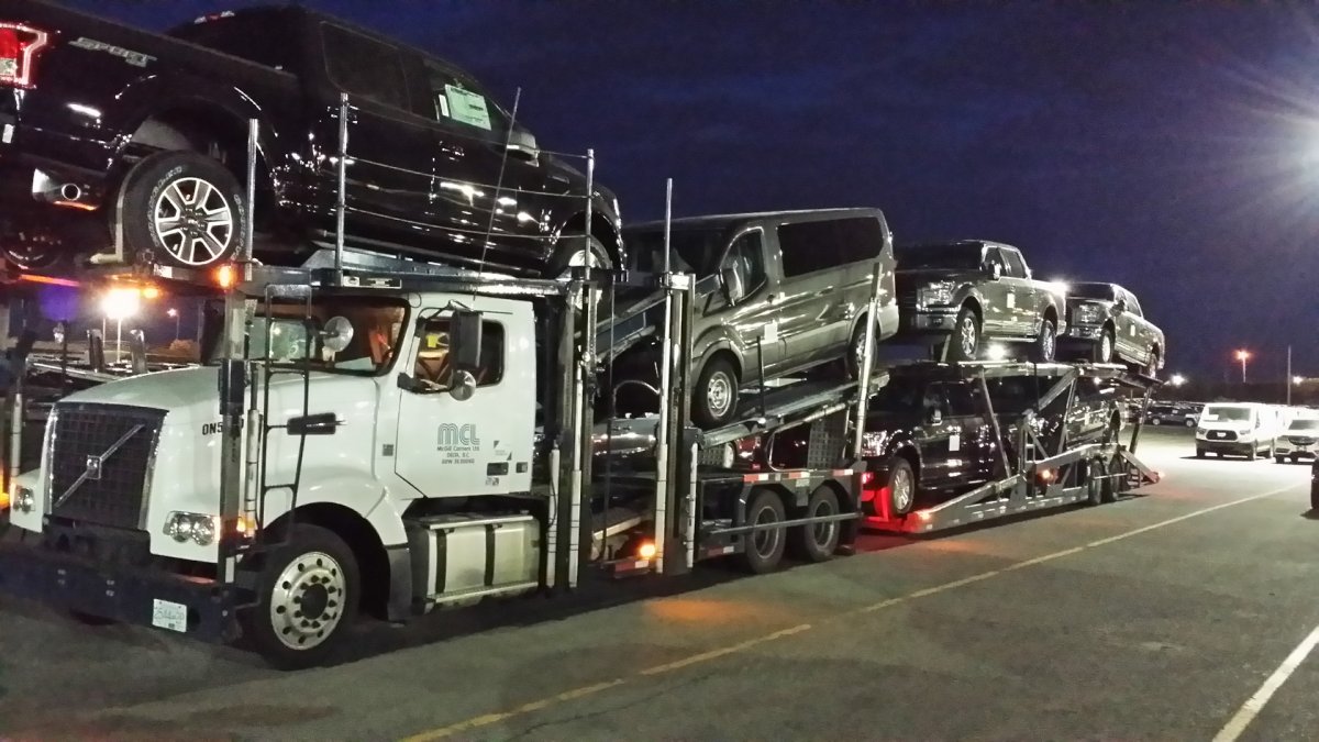 Петербилт 379 автовоз