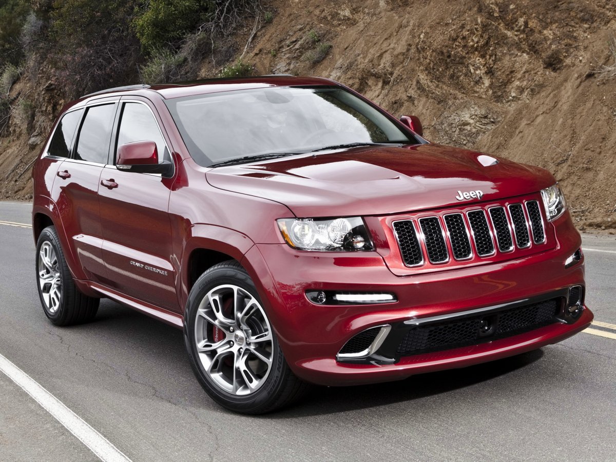 Jeep Grand Cherokee srt8