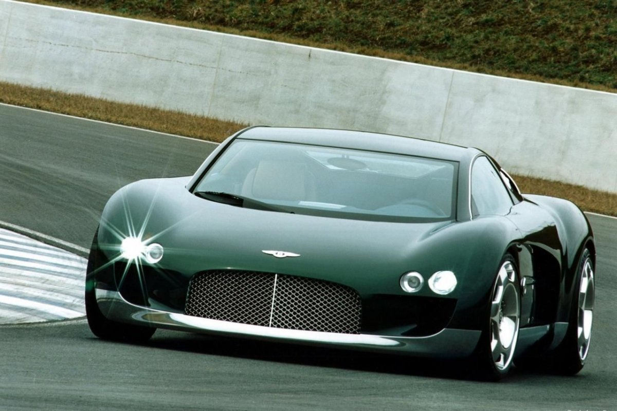 Bentley Hunaudieres Concept