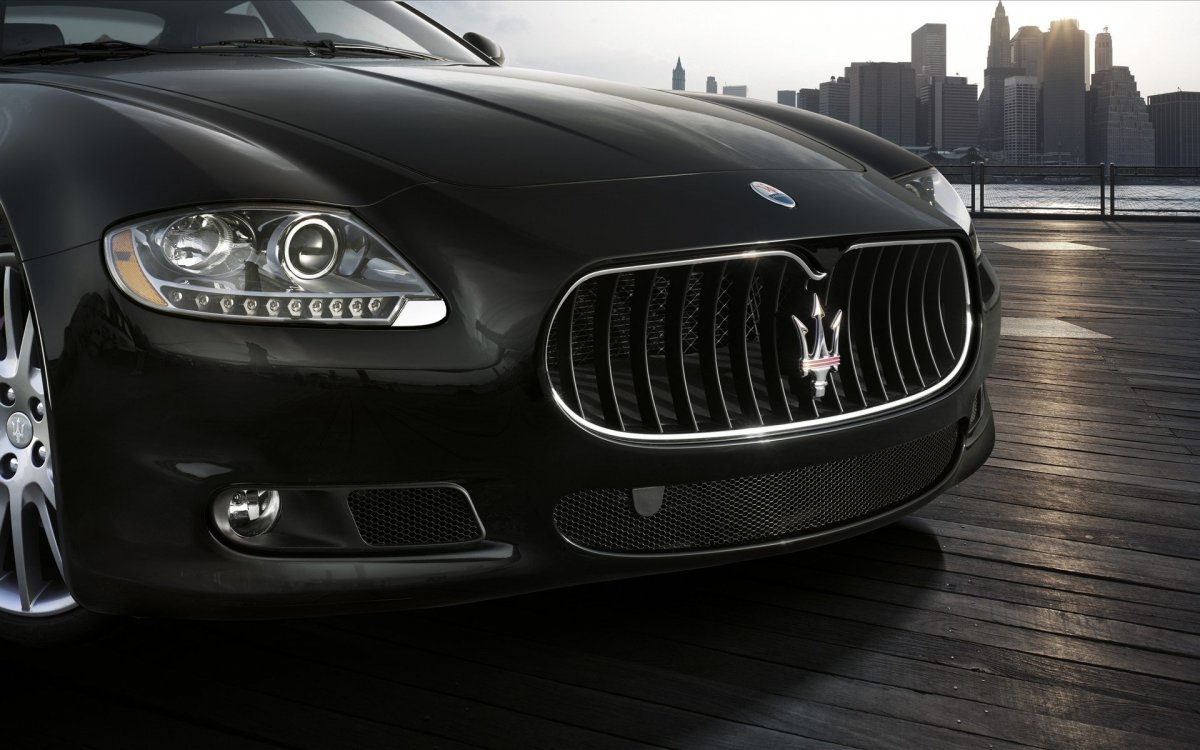 Maserati Quattroporte фары