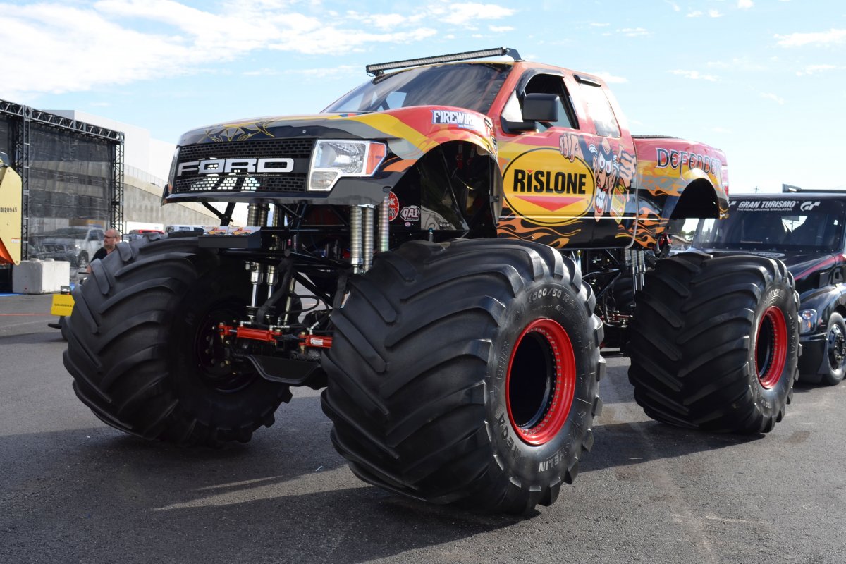 Монстр трак монстр трак