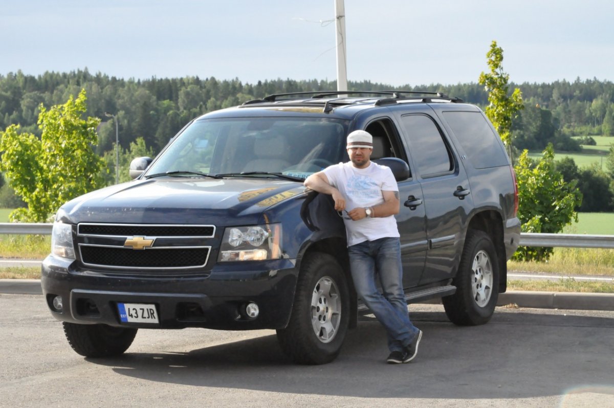 Chevrolet Tahoe Black 2007
