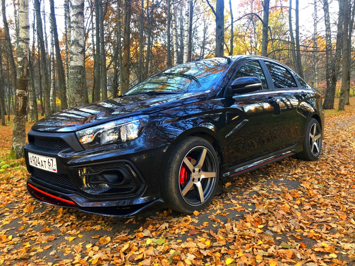 Тюнингованная Лада Веста