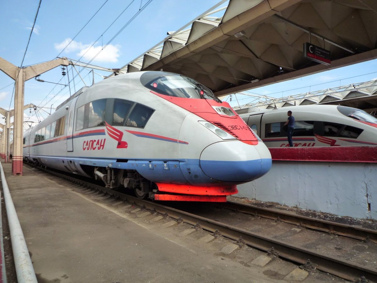 Автомобиль на рельсах