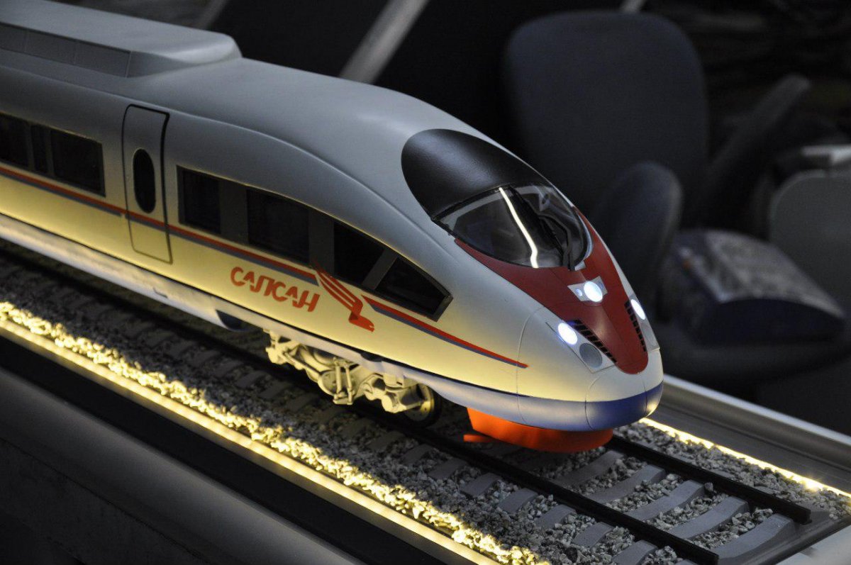 Автомотриса Сапсан