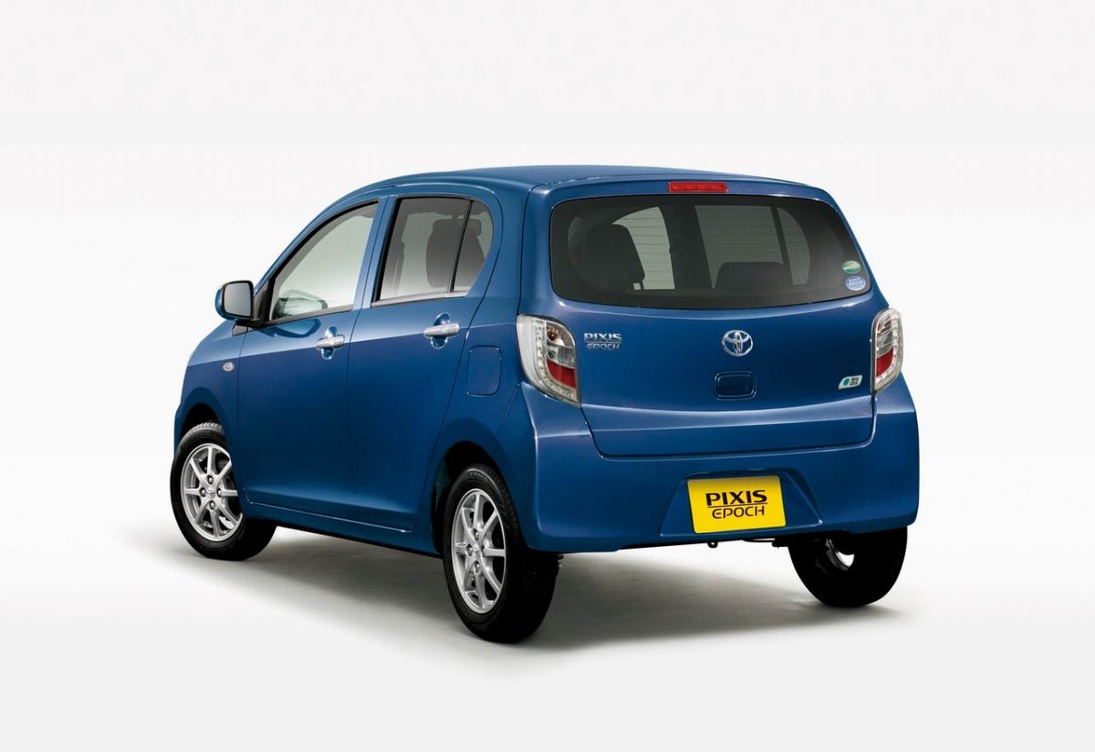 Toyota Pixis Epoch 2012