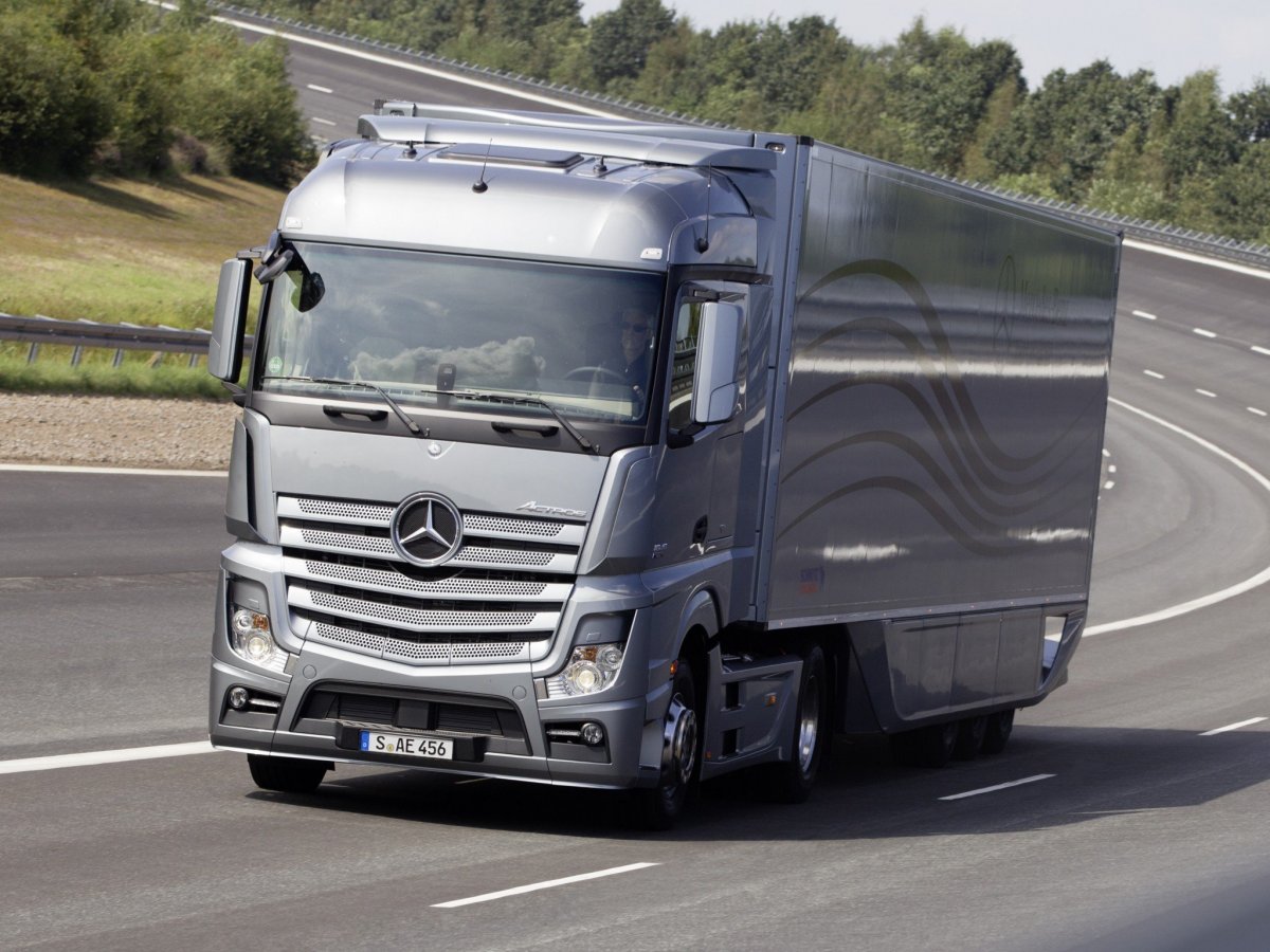 Mercedes-Benz Actros 1845 LS