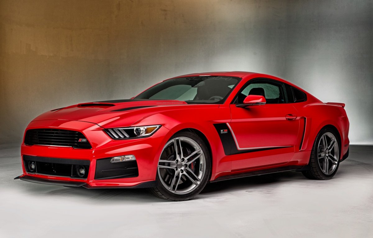 Ford Mustang 2015 красный